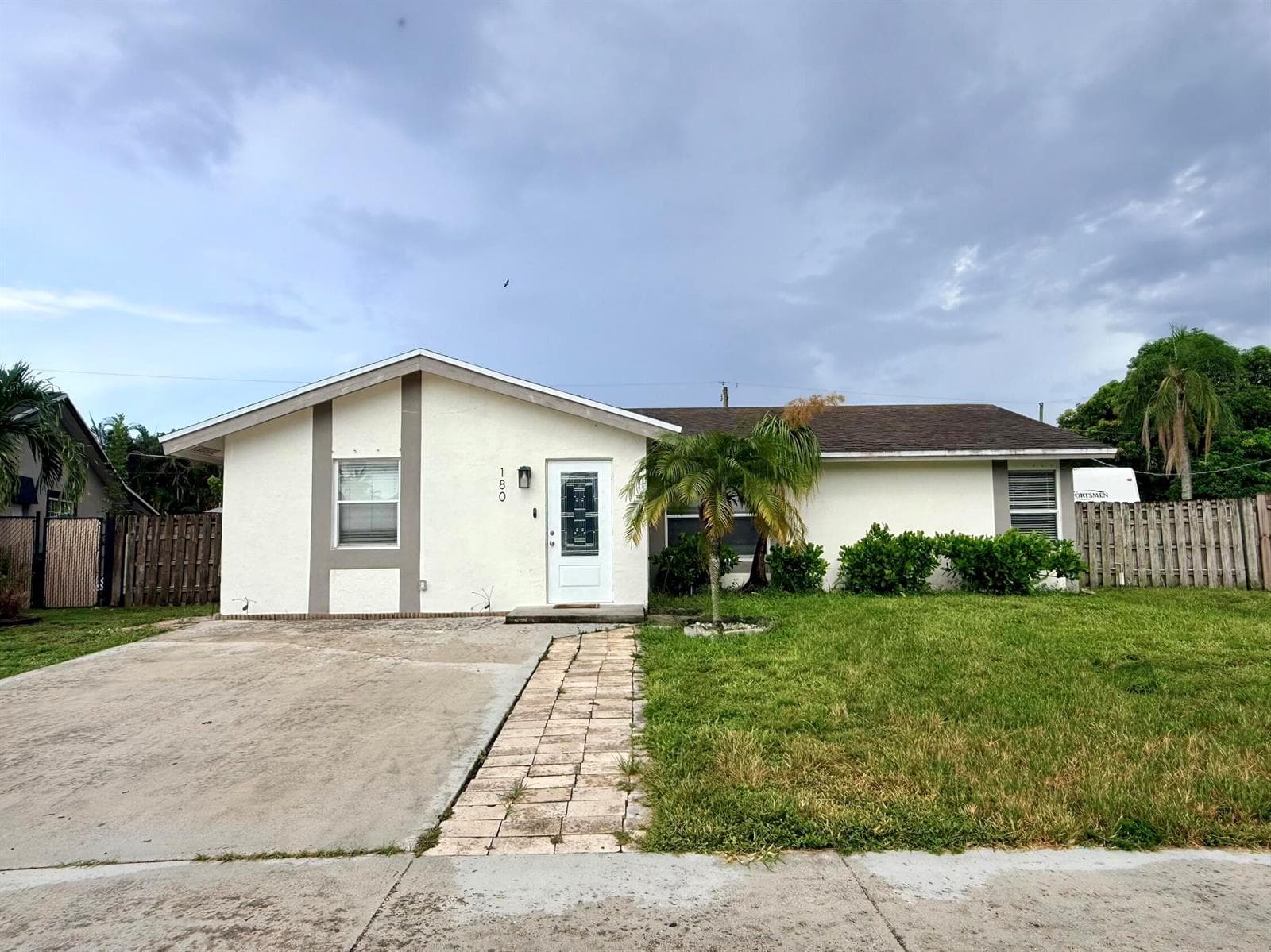 180 SW 32ND Terrace, Deerfield Beach FL 33442