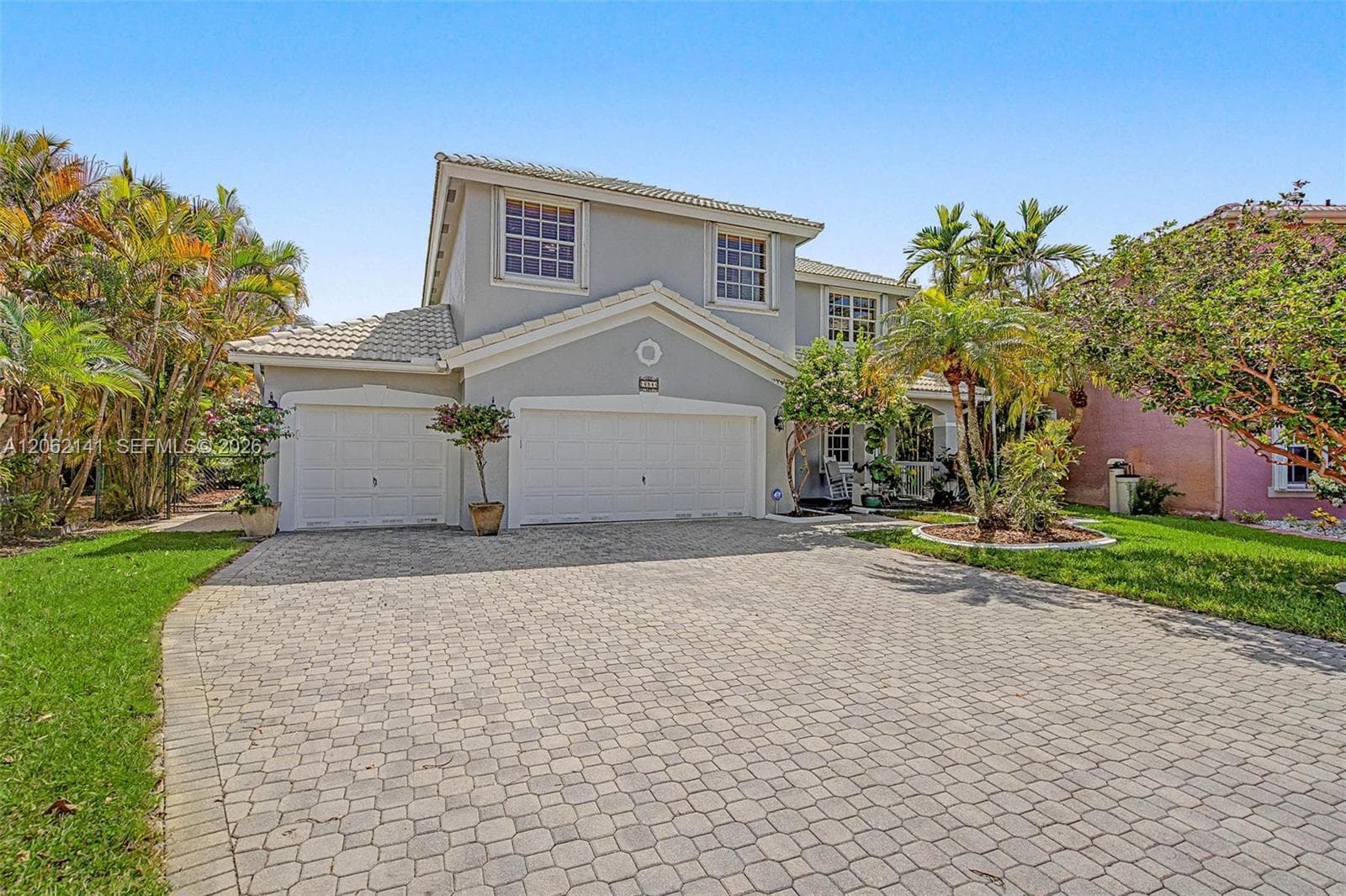 694 SW 168th Way, Pembroke Pines FL 33027 photo 2