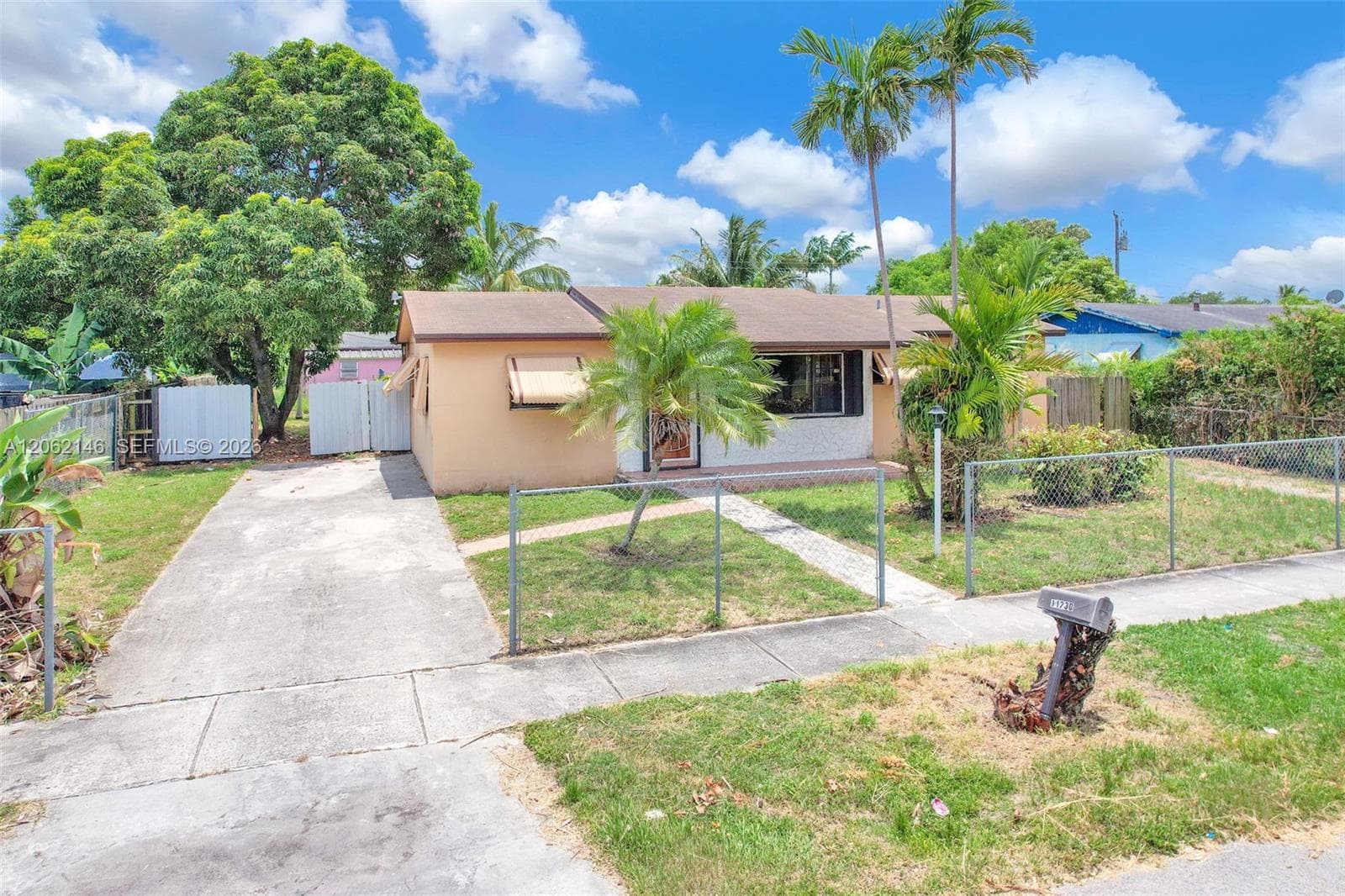 11230 SW 188th St, Miami FL 33157 photo 3