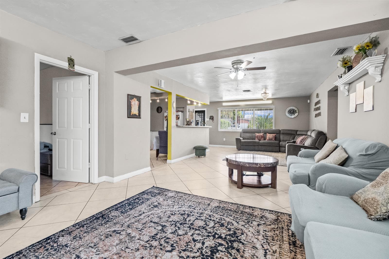 8460 NW 15TH Street, Pembroke Pines FL 33024 photo 4