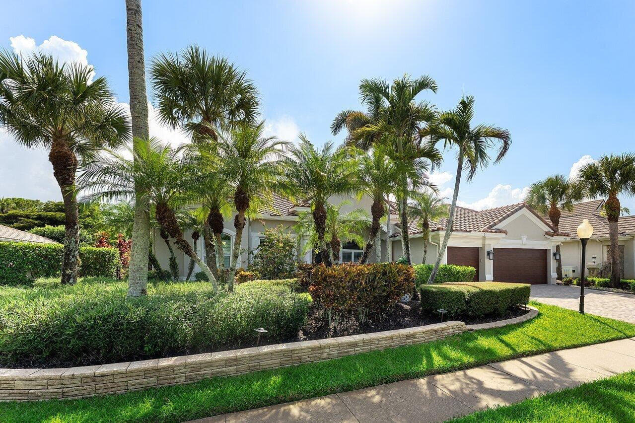 19060 SE KOKOMO Lane N, Jupiter FL 33458 photo 4
