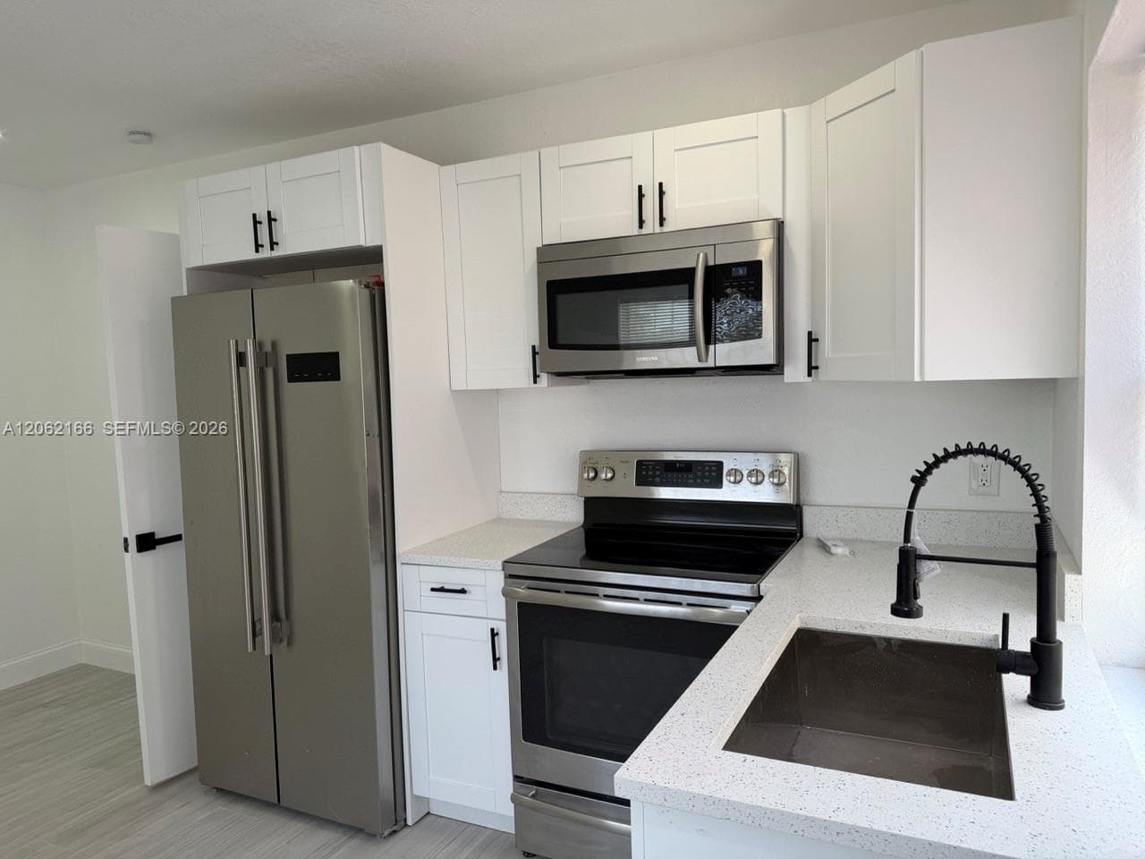 7842 NW 5th Ave # FRONT, Miami, FL 33150