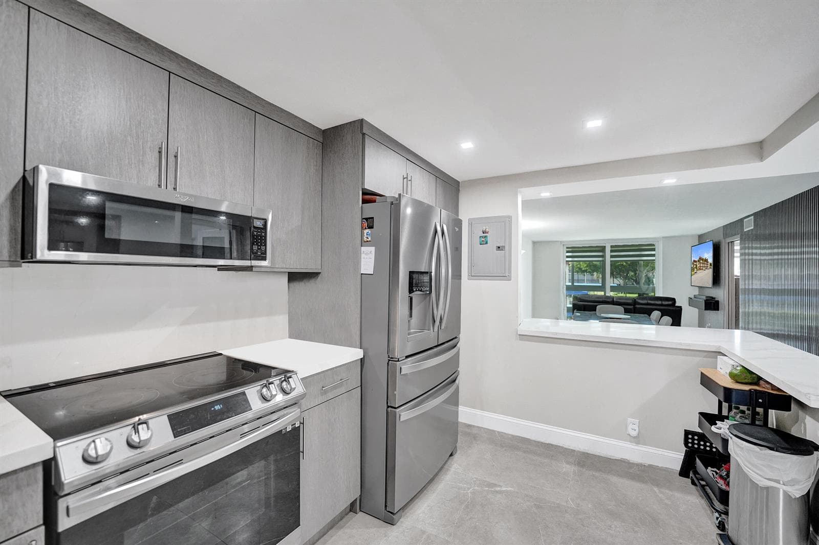 9410 N Hollybrook Lake Drive # 201, Pembroke Pines FL 33025 photo 4