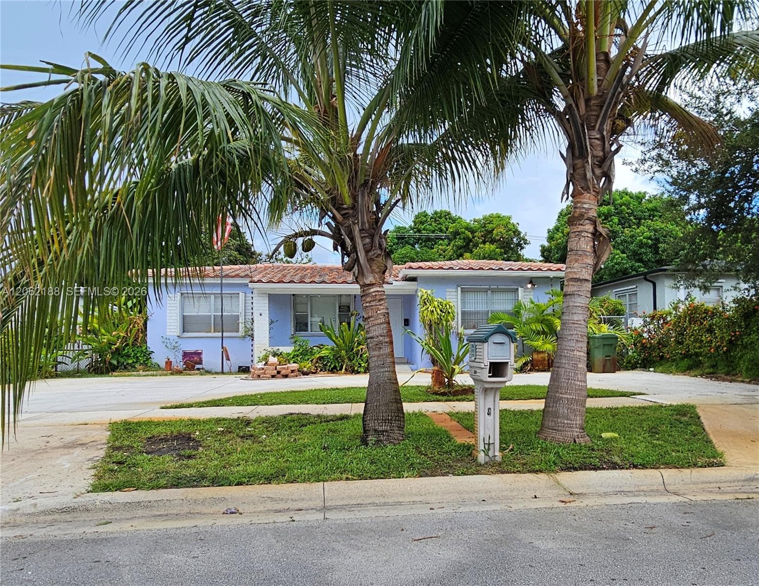 648 E 28th St, Hialeah FL 33013 photo 3