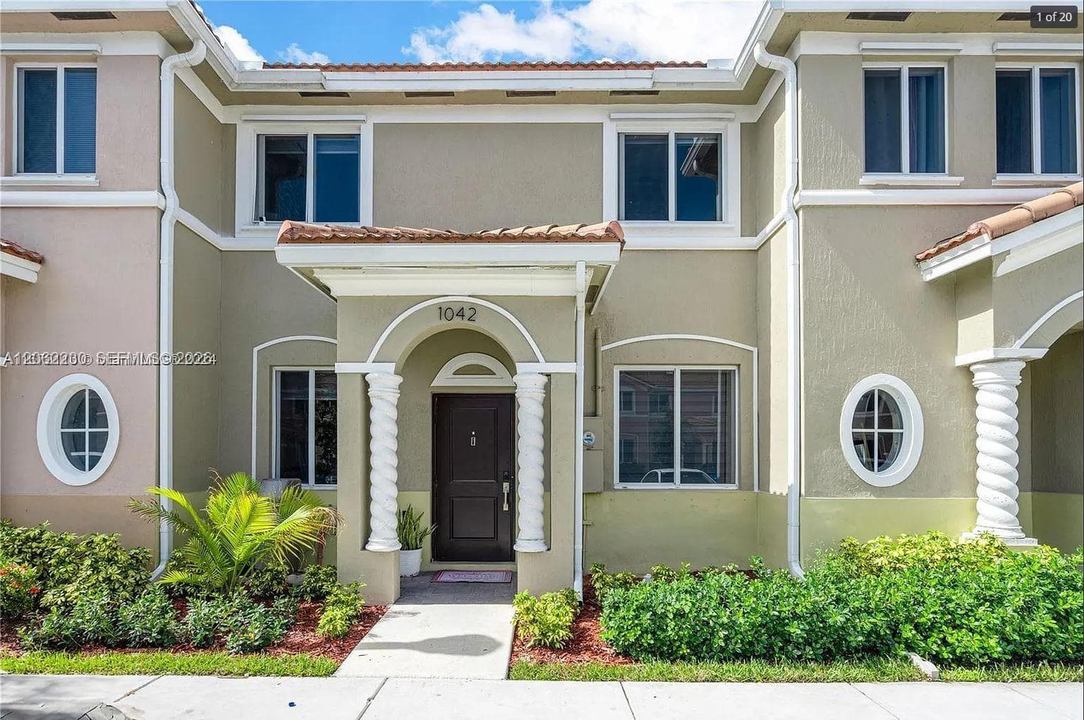 1042 SE 23rd Ter, Homestead FL 33035 photo 5