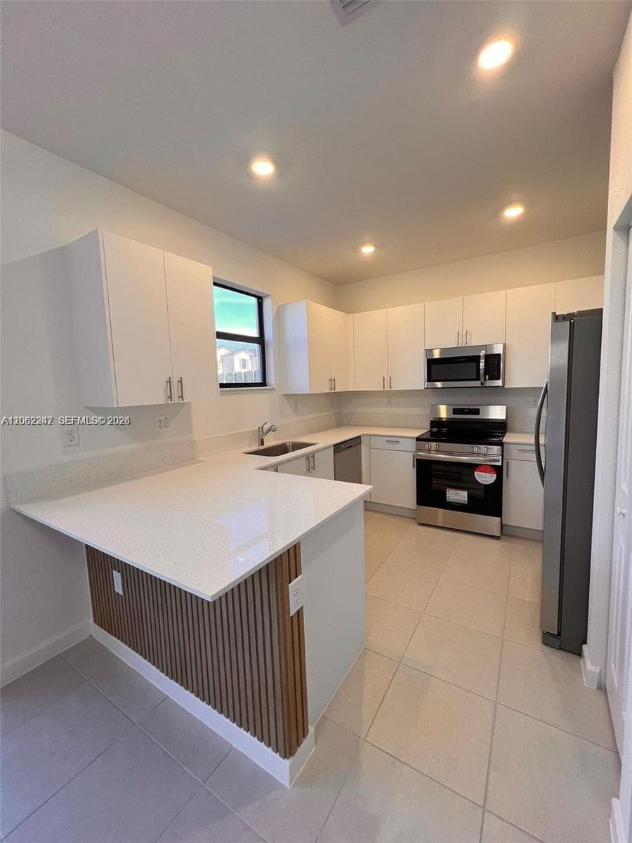 23055 SW 129th Ct, Miami FL 33170 photo 3