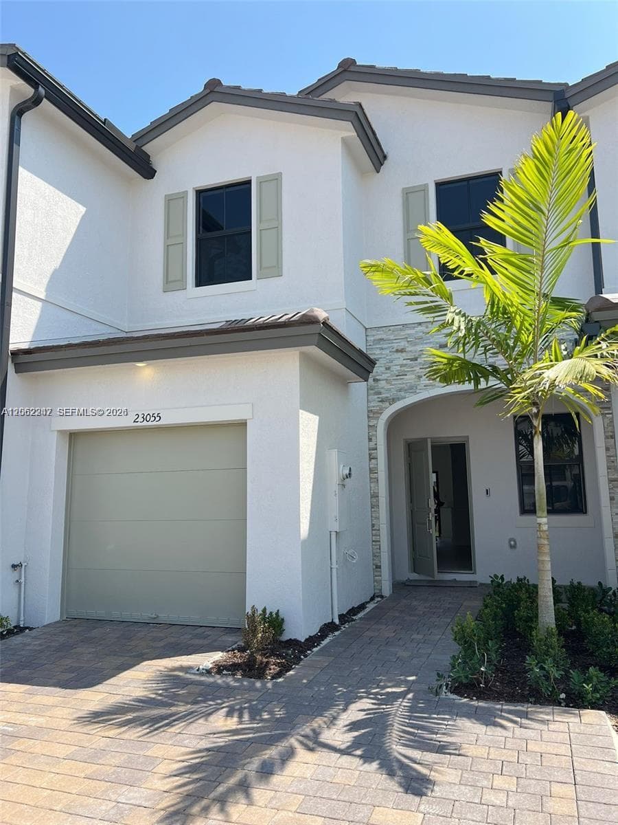 23055 SW 129th Ct, Miami FL 33170