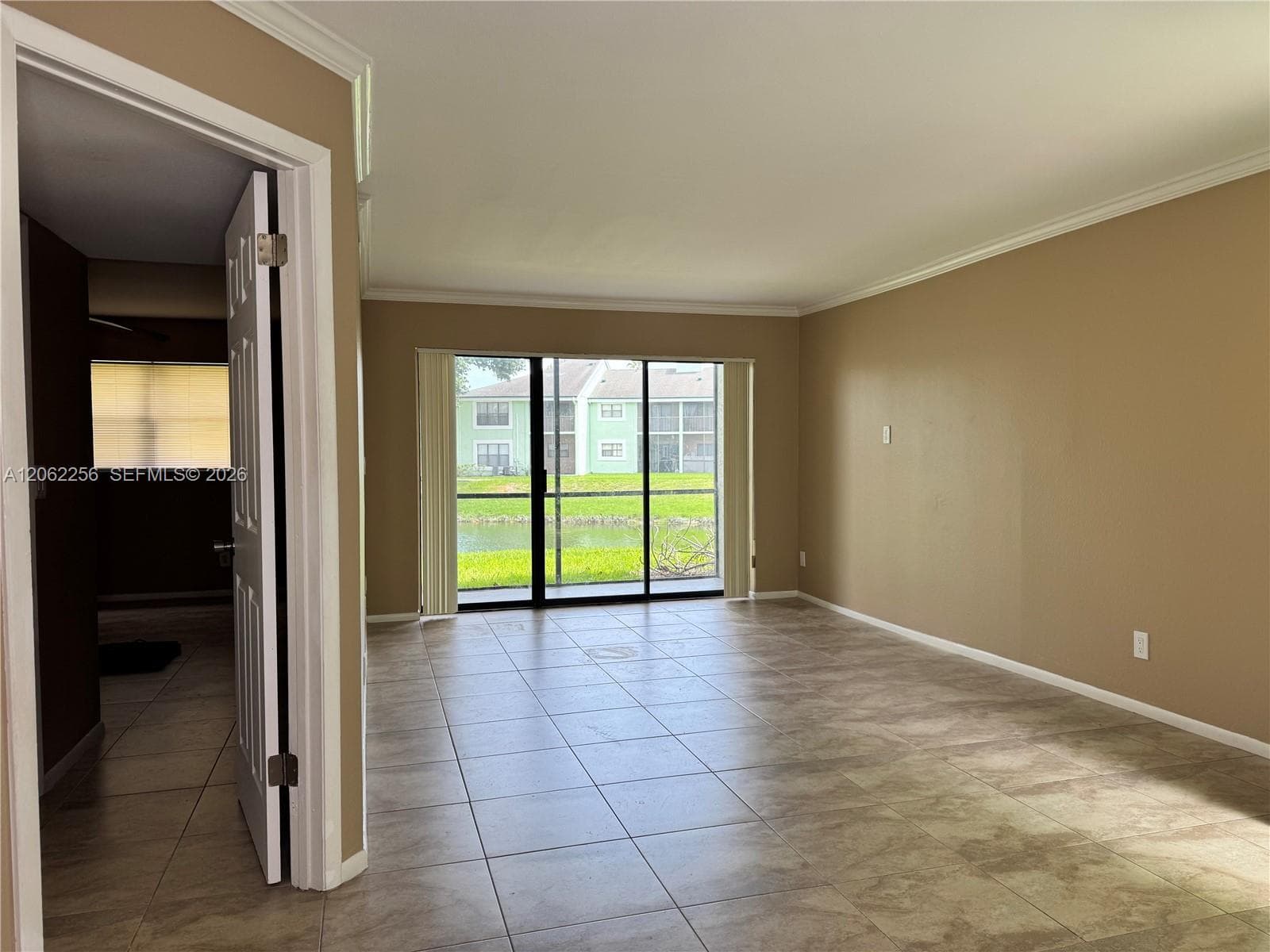 8749 NW 39th St # 8749, Sunrise FL 33351