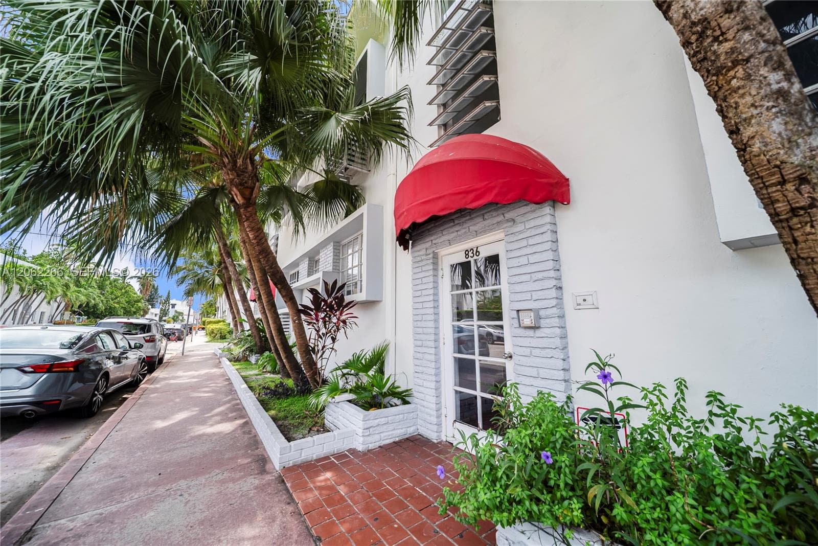 836 10th St # 8, Miami Beach FL 33139 photo 2