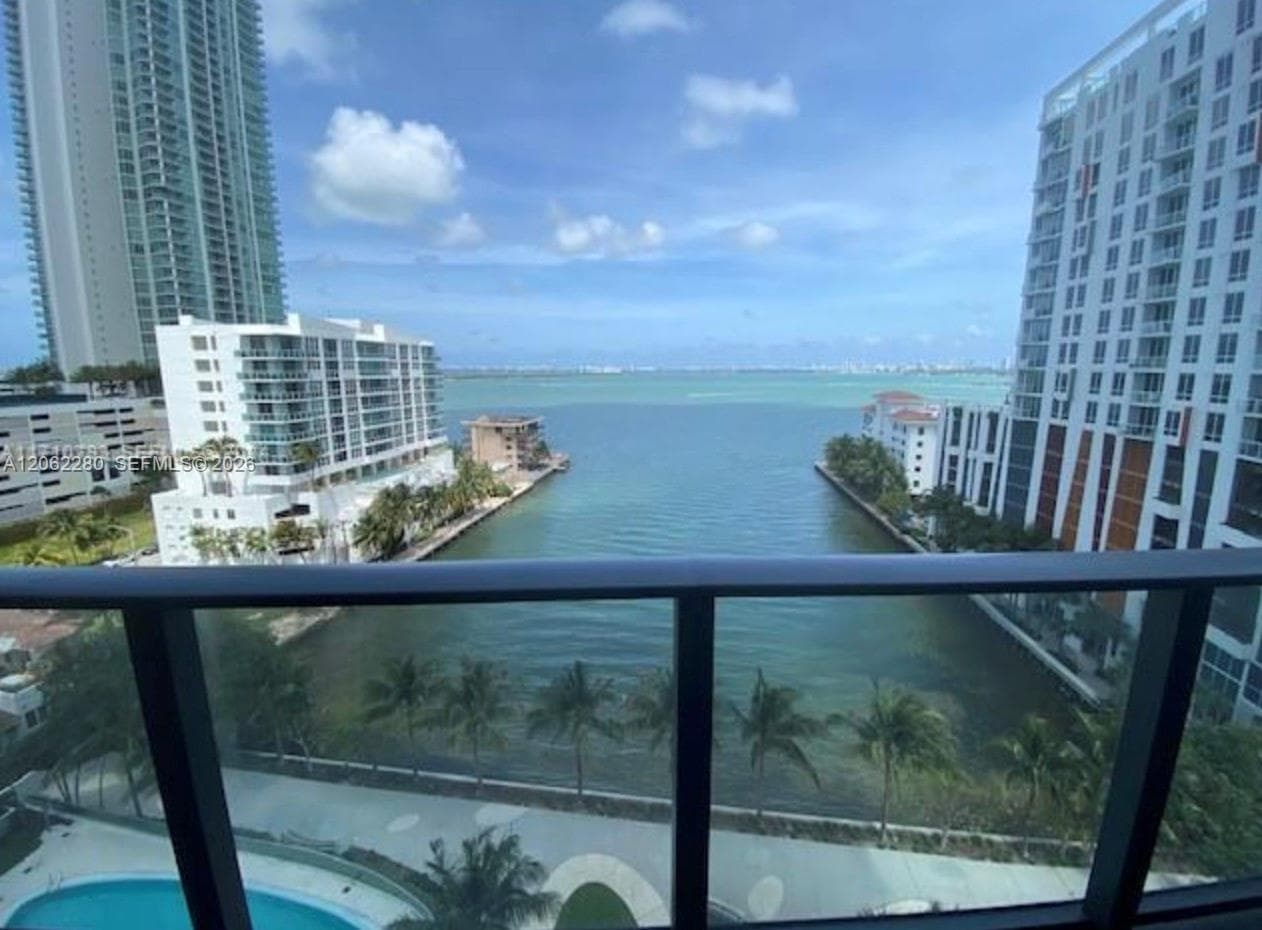 460 NE 28th St # 906, Miami FL 33137