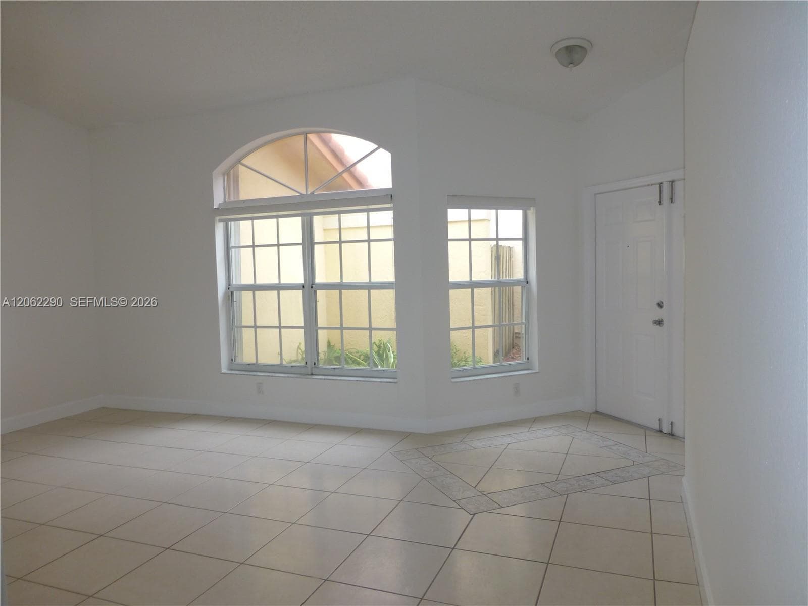 11236 NW 58th Ter, Doral FL 33178 photo 4