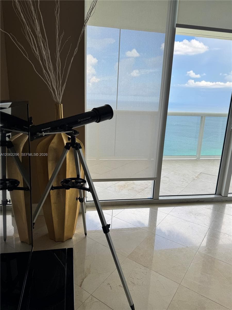 1850 S Ocean Dr # 4203, Hallandale Beach, FL 33009 photo 4