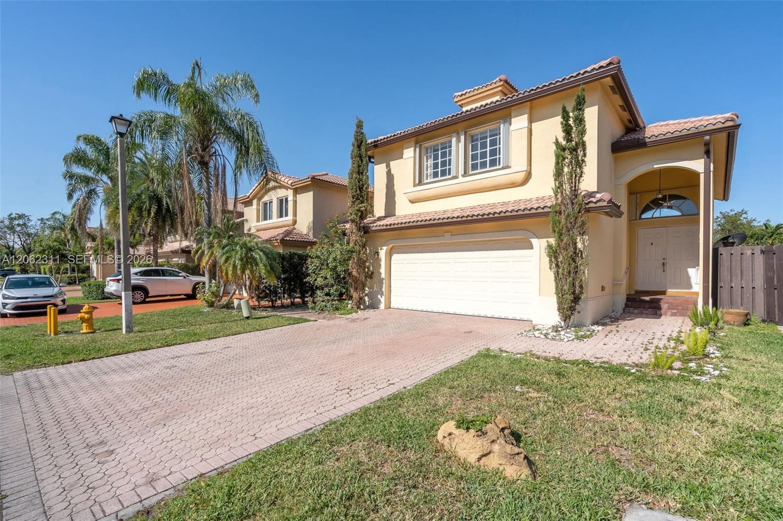 5160 NW 112th Ct, Doral FL 33178 photo 3