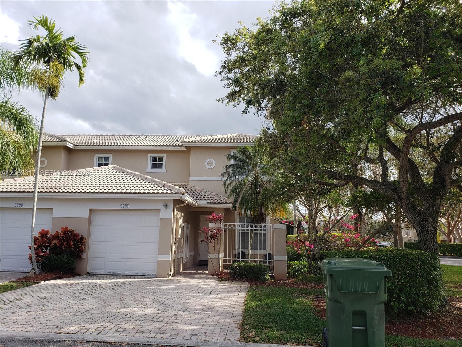 Listing