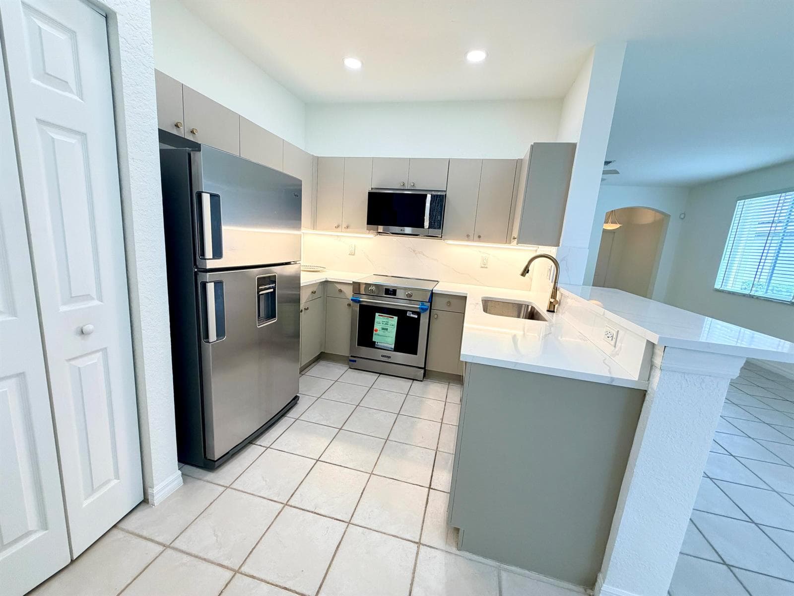 673 CONSERVATION Drive, Weston FL 33327 photo 4