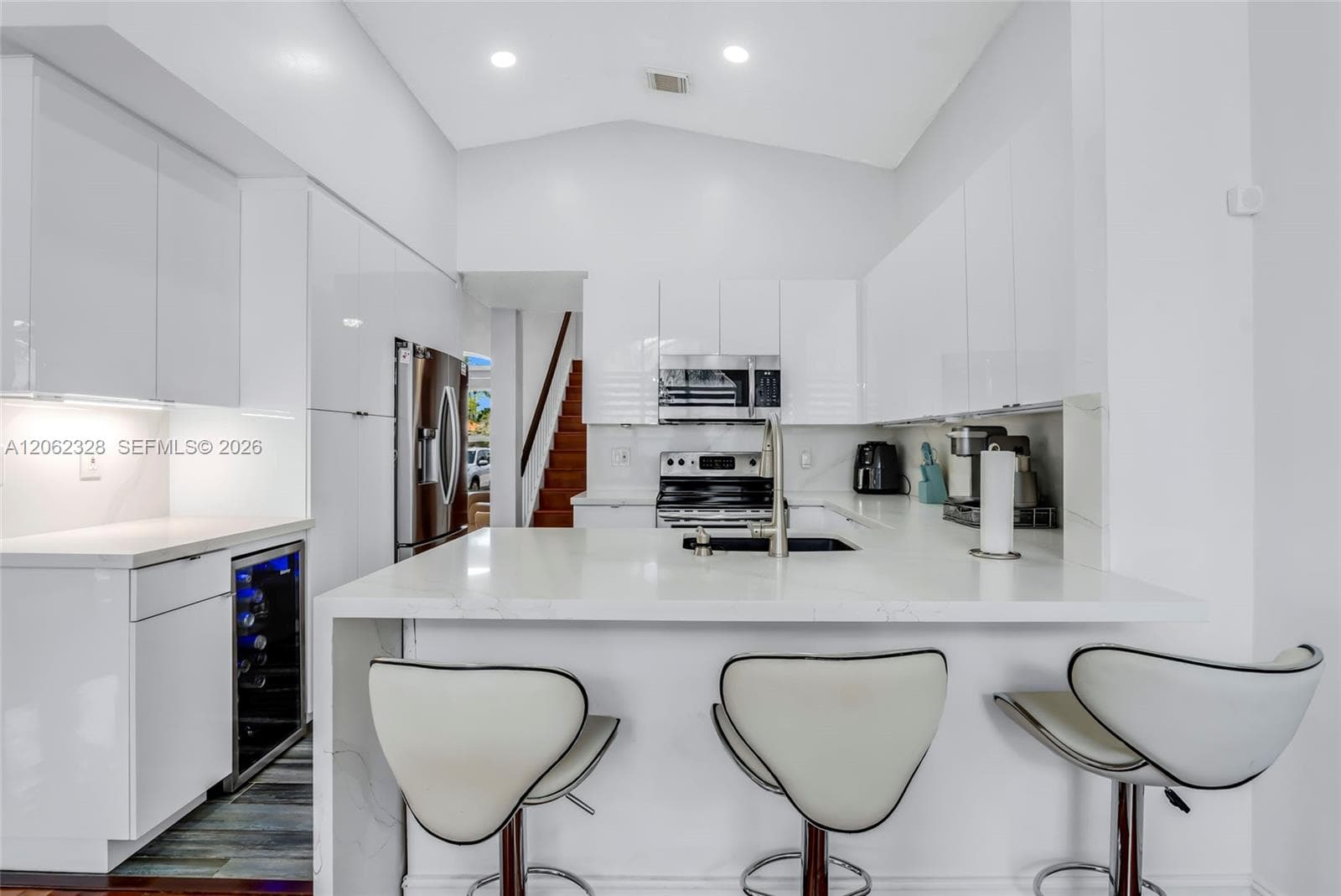 17513 NW 10th St, Pembroke Pines FL 33029 photo 3