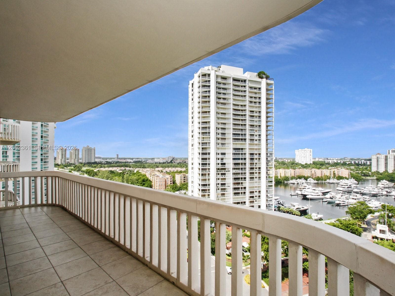 19355 Turnberry Way # 12C, Aventura FL 33180 photo 4
