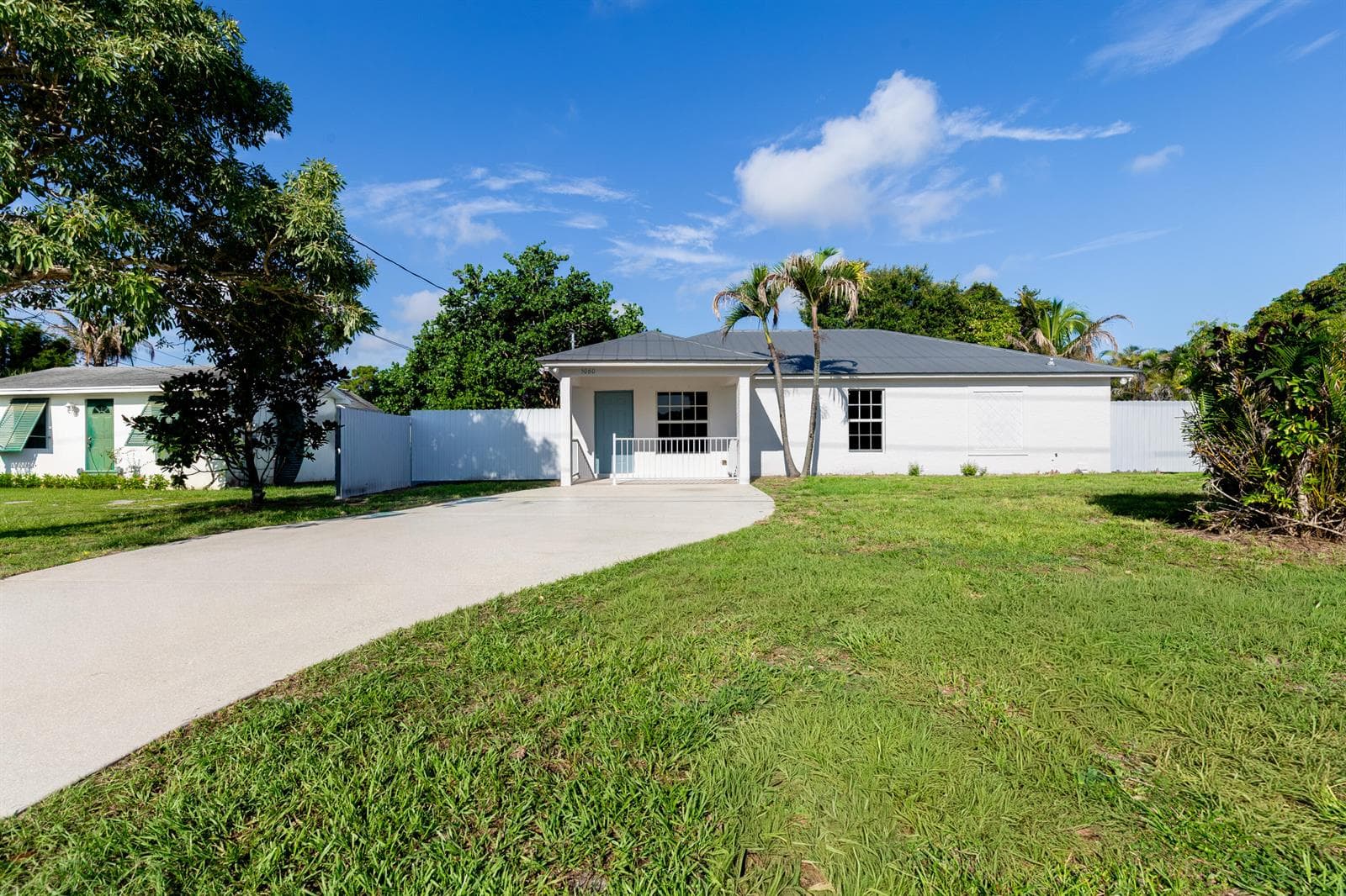 5060 SE EBBTIDE Avenue, Stuart, FL 34997 photo 2