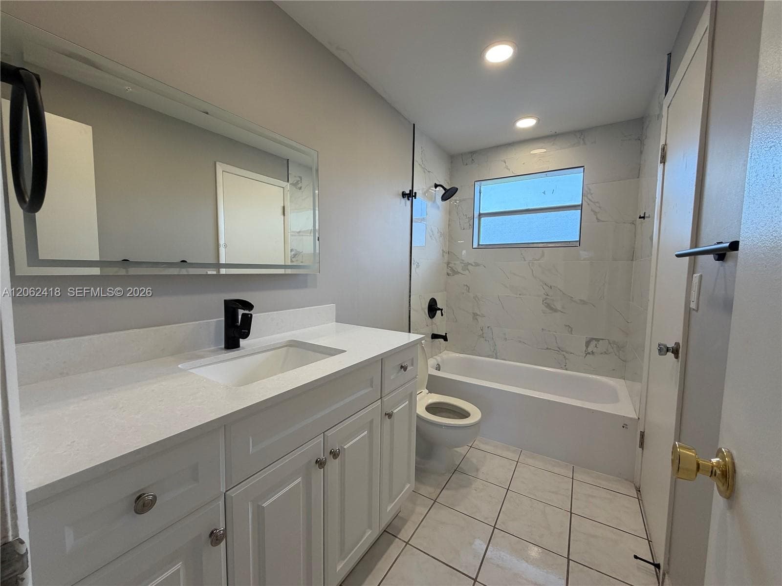 5071 W Oakland Park Blvd # 205, Lauderdale Lakes FL 33313 photo 5