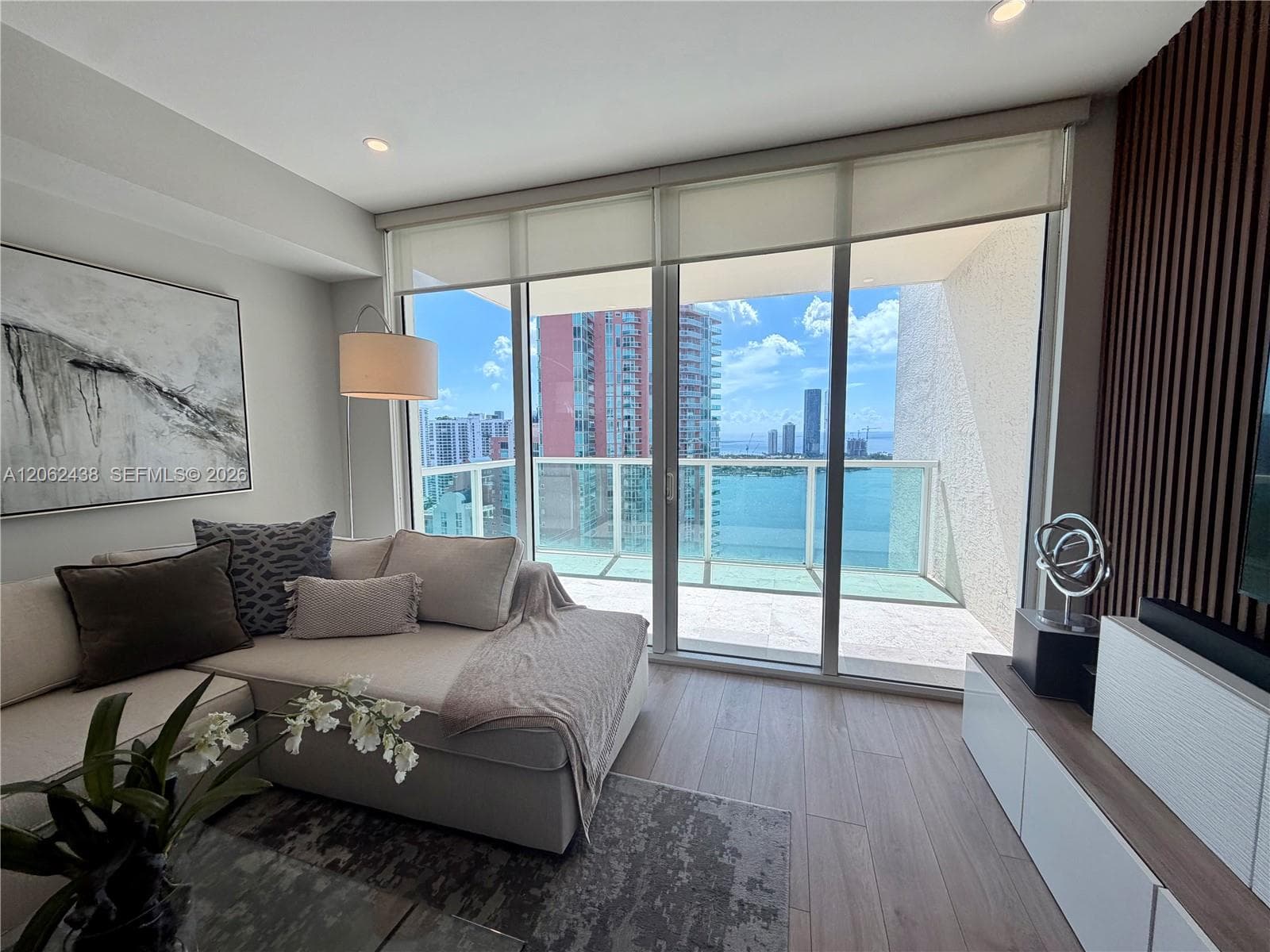 3330 NE 190th St # 2711, Aventura FL 33180 photo 3
