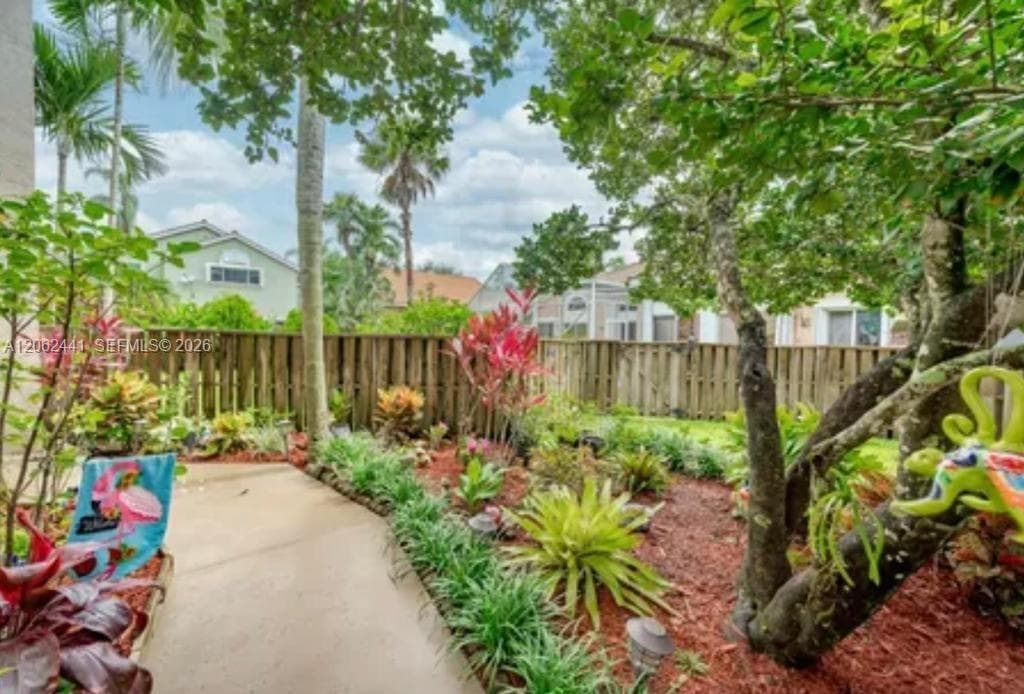 10157 NW 4th St # 1, Plantation FL 33324 photo 3