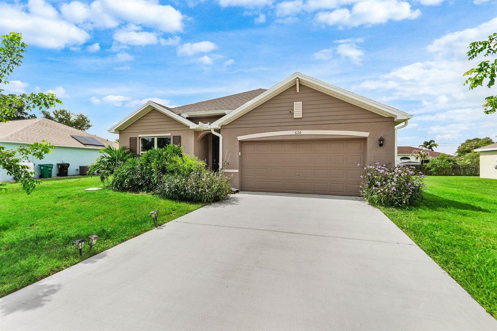 626 SW ESTER Avenue, Port St. Lucie FL 34983 photo 2