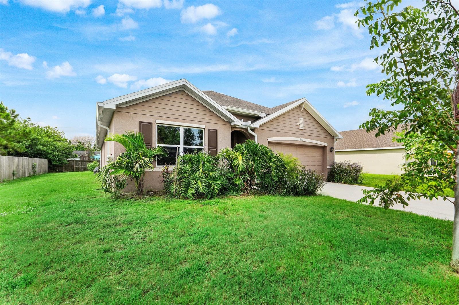 626 SW ESTER Avenue, Port St. Lucie FL 34983 photo 3
