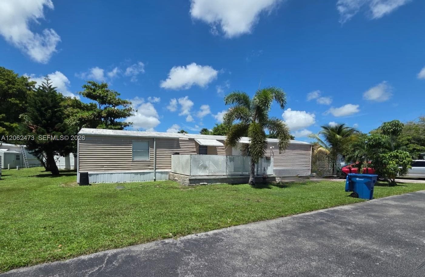 5351 SW 35th ST, Davie FL 33314
