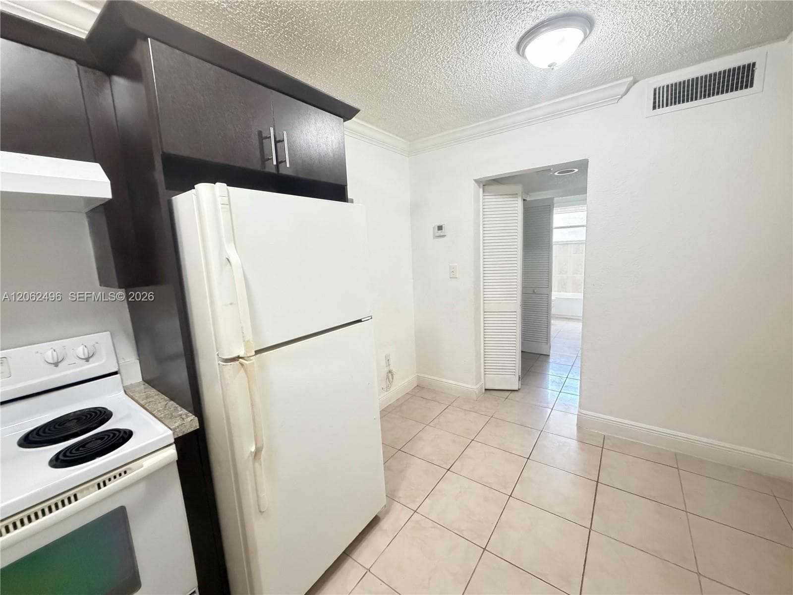 16118 NE 21st Ave # 3, North Miami Beach FL 33162 photo 4