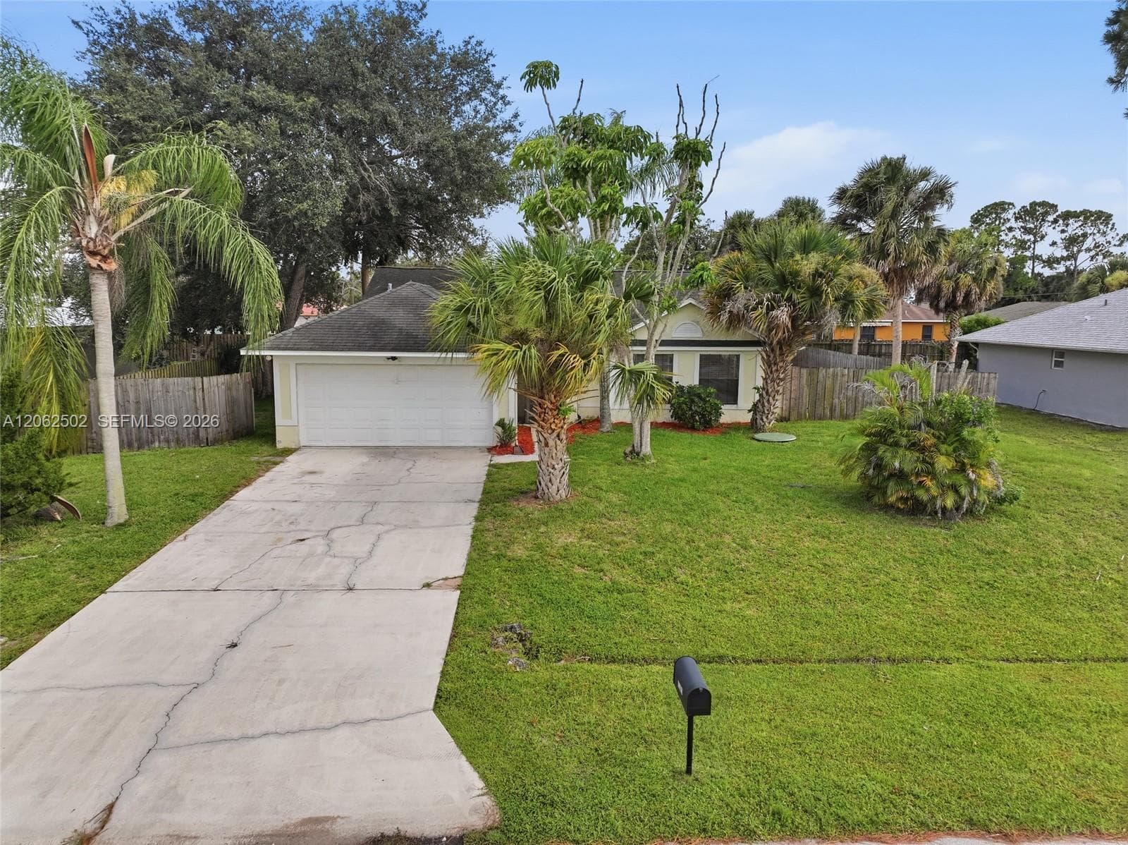 1262 SW Lawndale Ave, Port St. Lucie FL 34953 photo 3