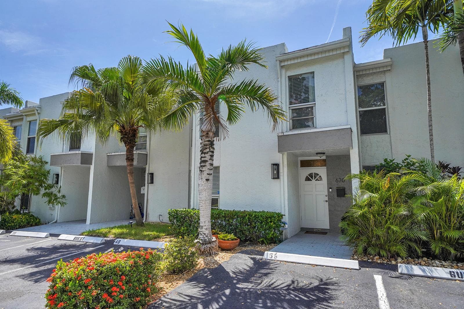 670 Kensington Place # 5B, Wilton Manors FL 33305