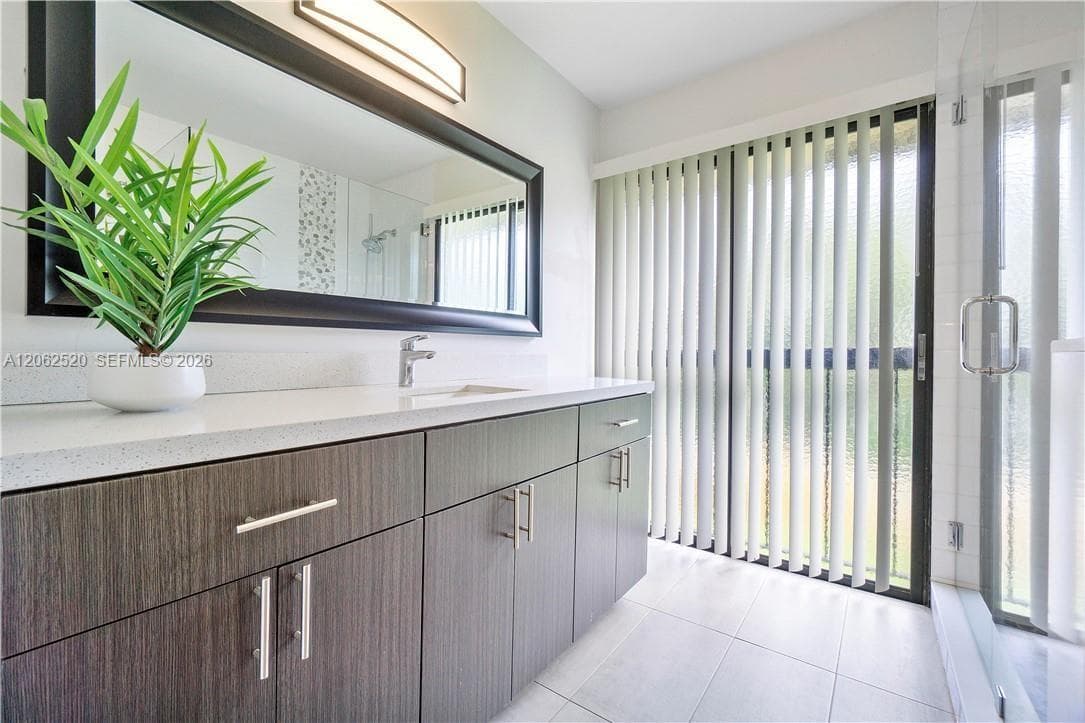 4828 Sheridan St # 5, Hollywood FL 33021 photo 3