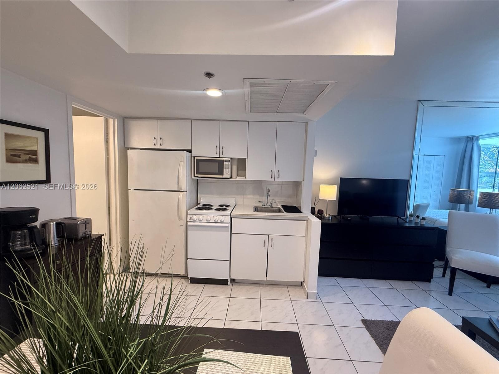 100 Lincoln Rd # 314A, Miami Beach, FL 33139 photo 4