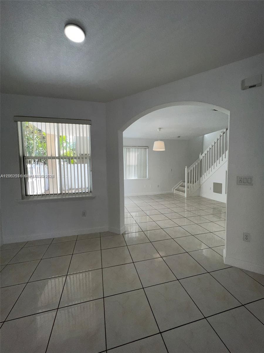 4847 NW 108th Ct, Doral FL 33178 photo 4