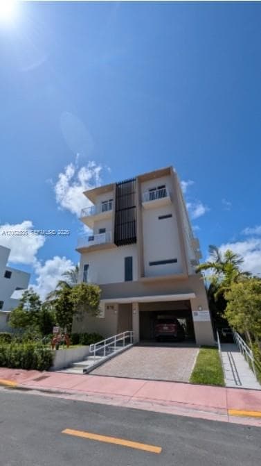 816 84th St # 2, Miami Beach FL 33141 photo 2