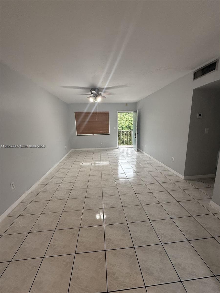 7505 SW 82nd St # 314, Miami FL 33143 photo 3