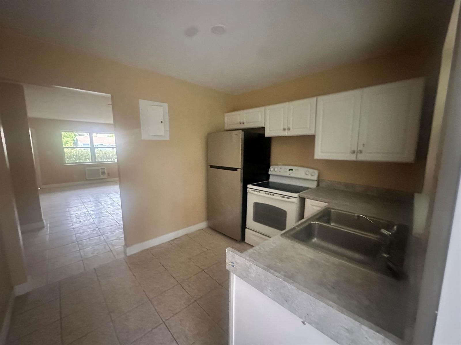 5644 NW 14th Court, Lauderhill FL 33313 photo 3