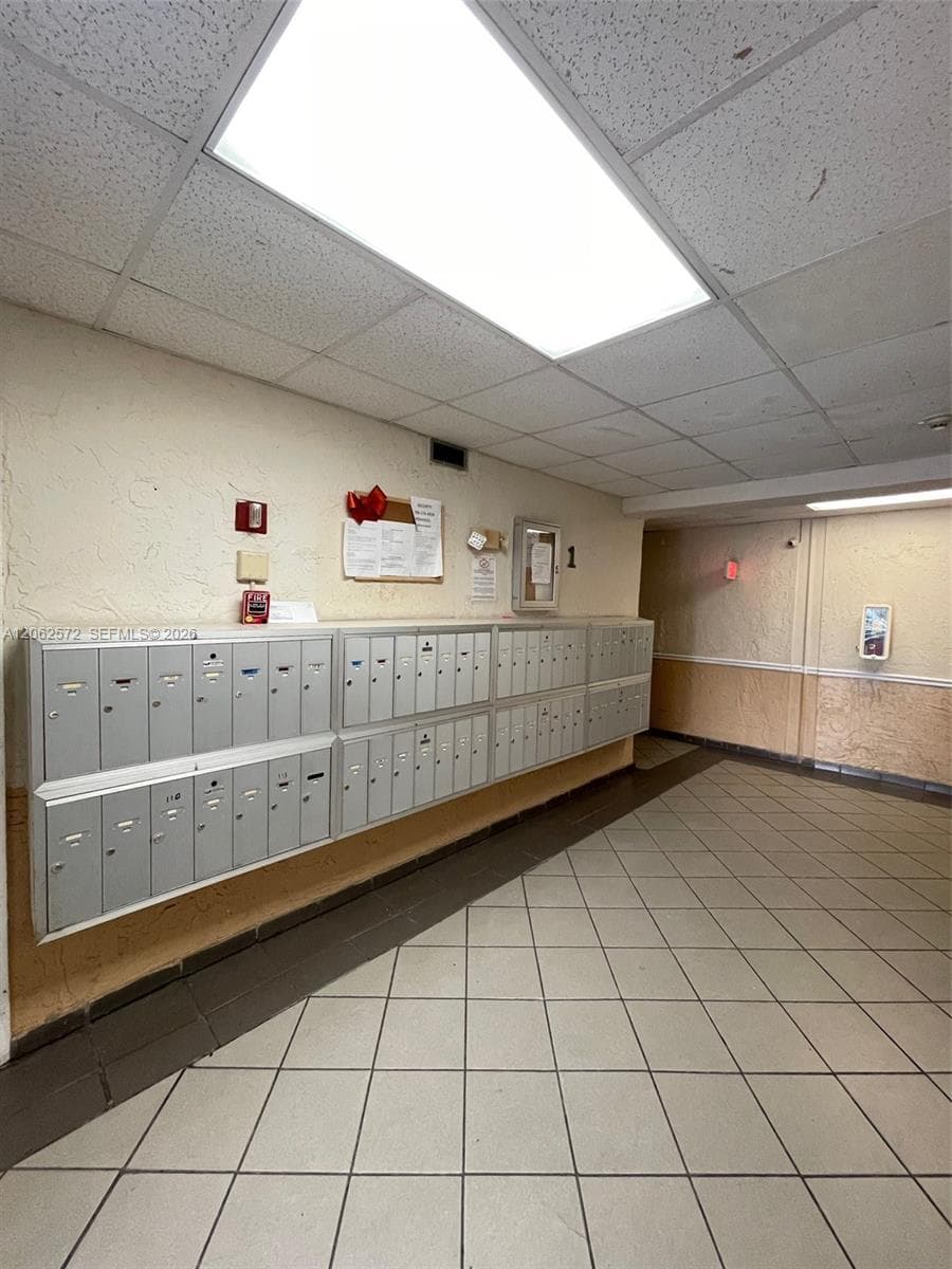 5625 W 20th Ave # 215, Hialeah FL 33012 photo 2