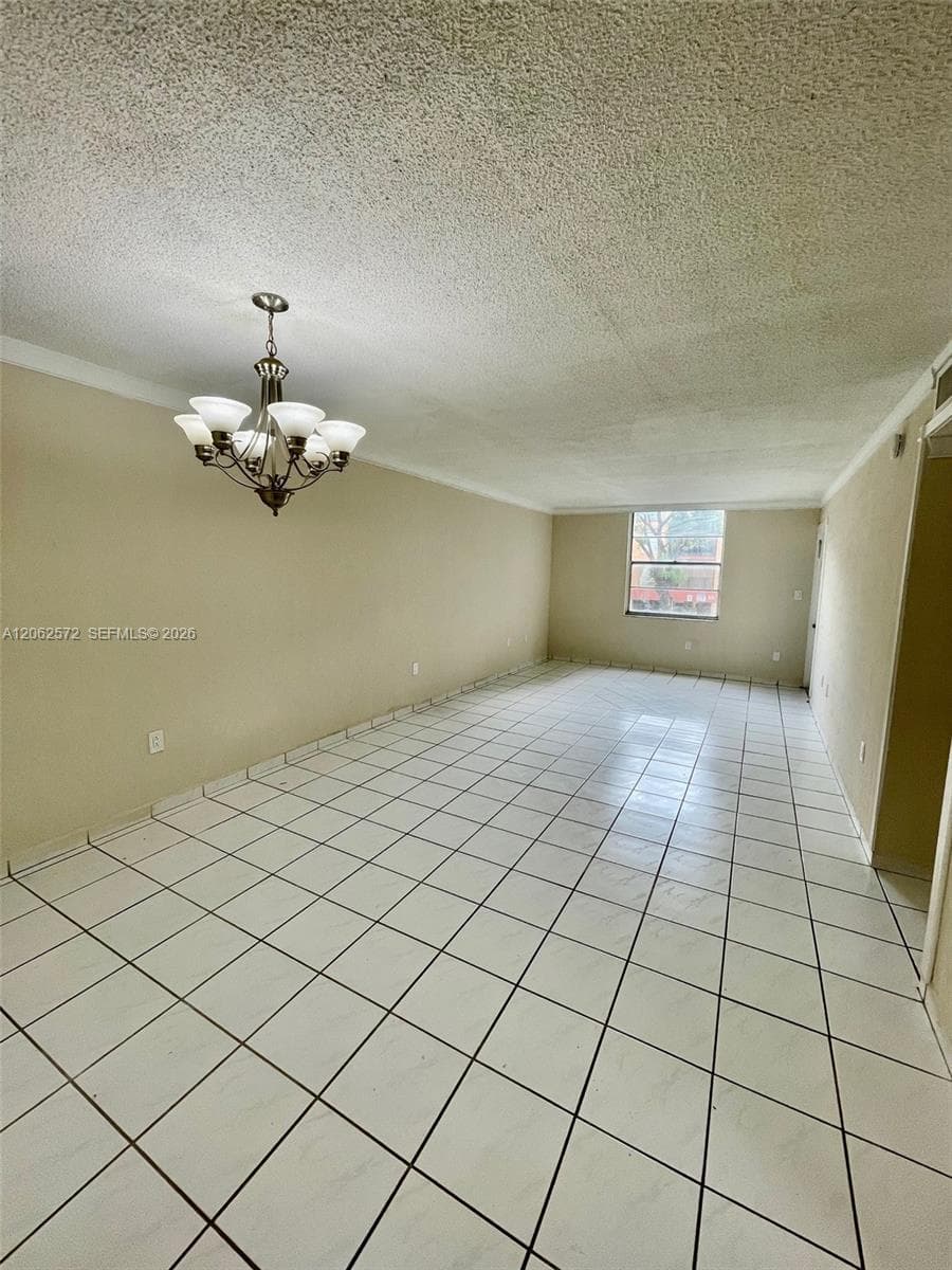 5625 W 20th Ave # 215, Hialeah FL 33012 photo 4