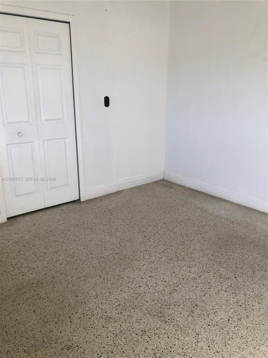 3061 NW 87th Ter, Miami FL 33147 photo 3