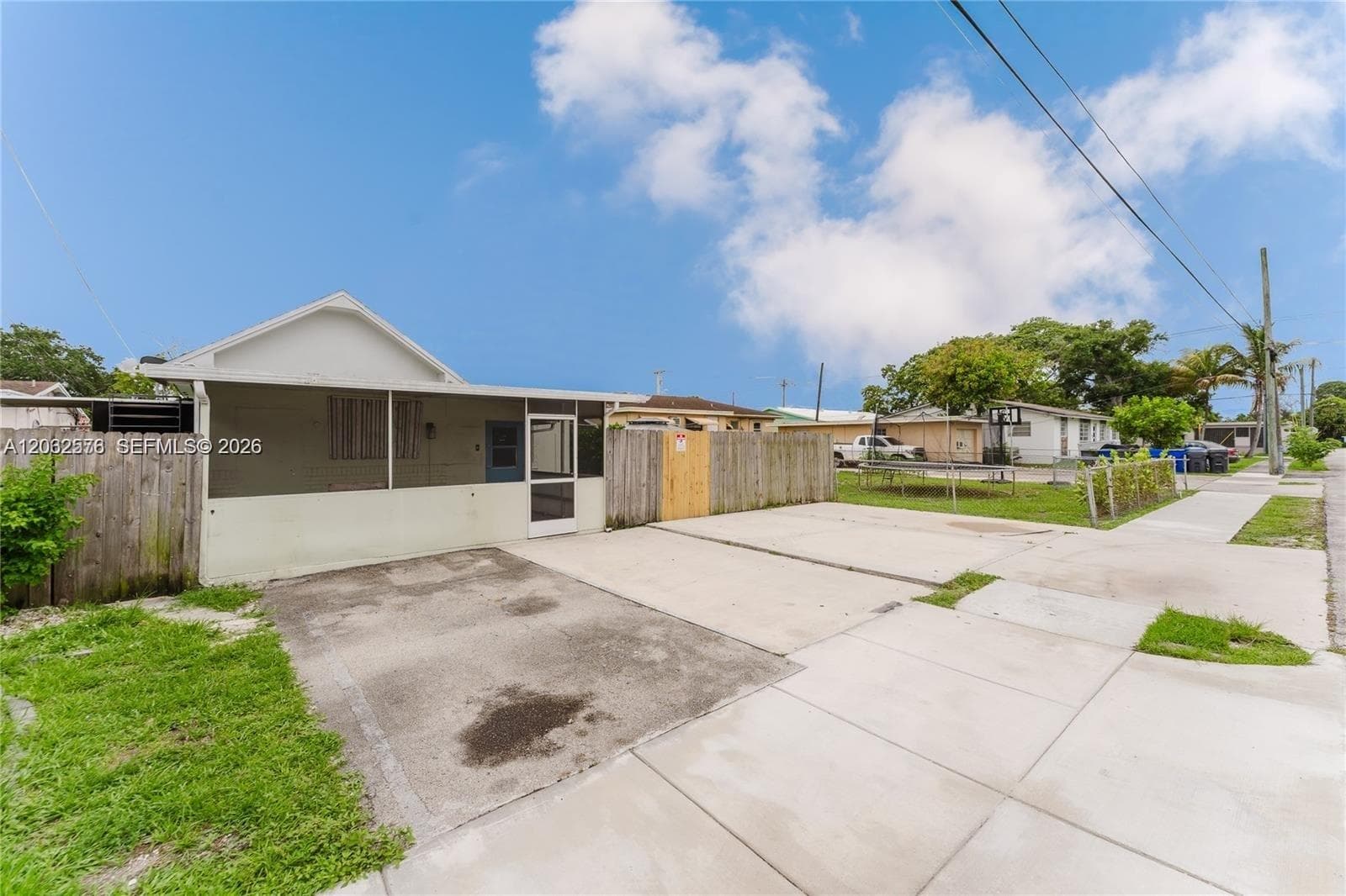 5737 Grant St # 3, Hollywood FL 33021