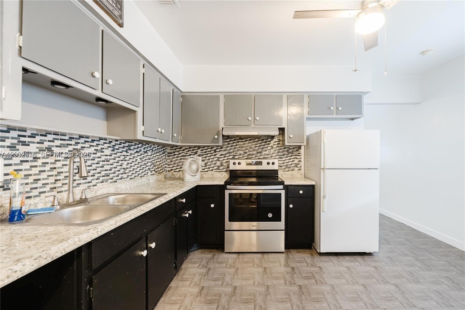 5737 Grant St # 3, Hollywood FL 33021 photo 4