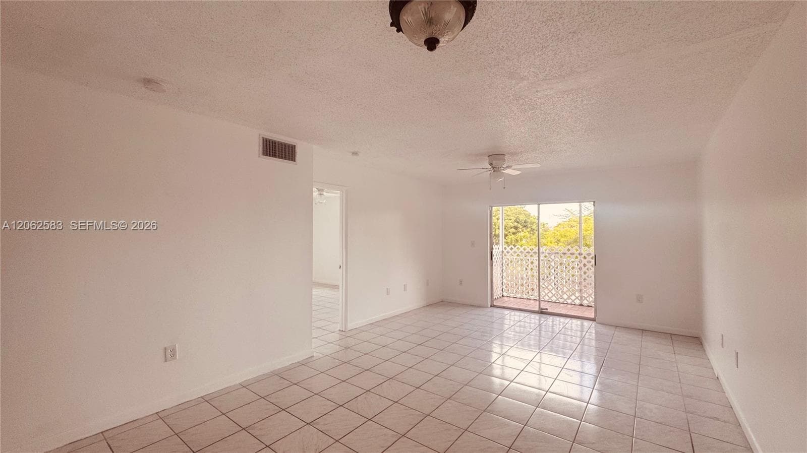 11311 SW 200th St # D, Miami FL 33157 photo 4