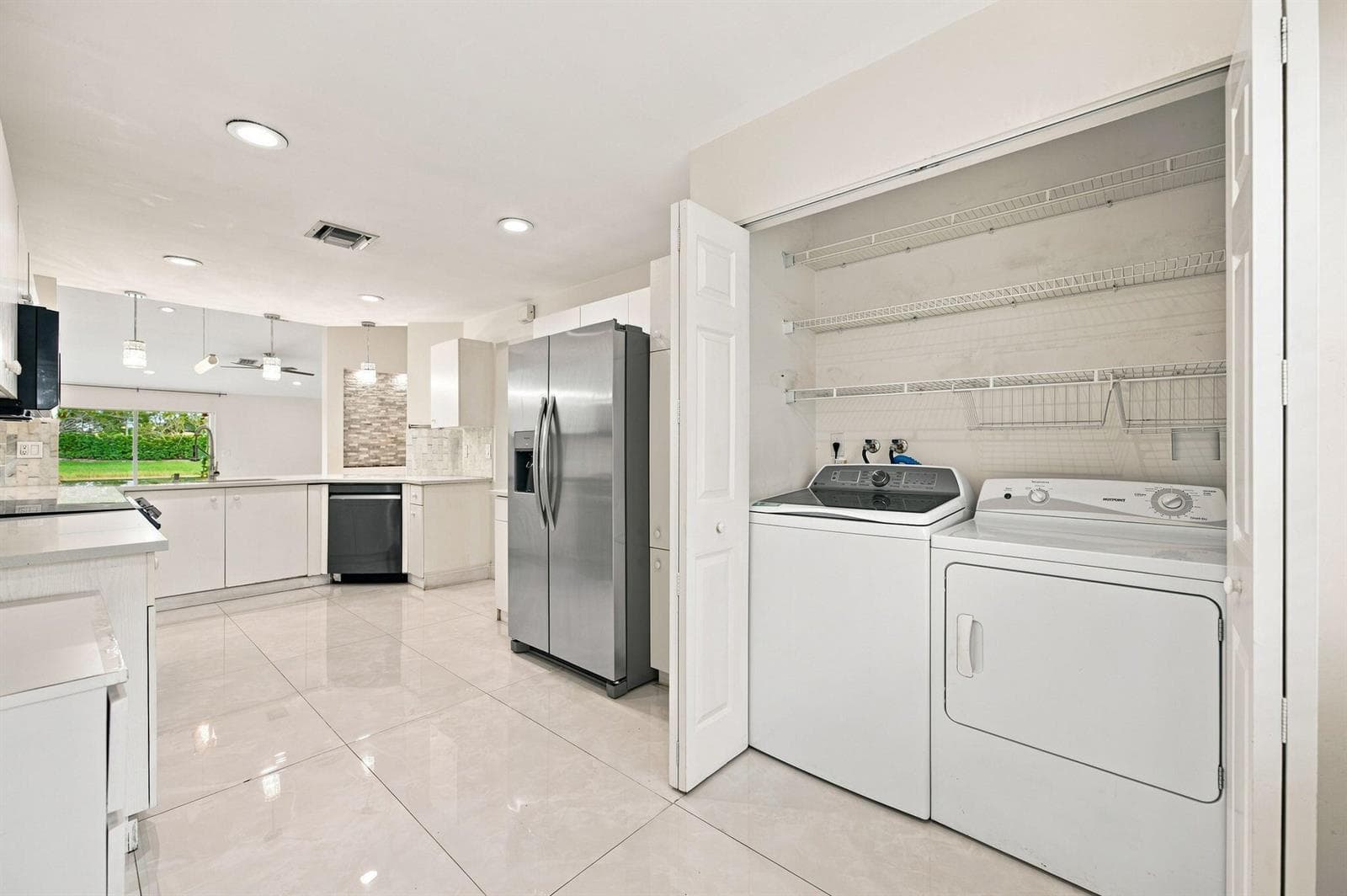 1590 ORION Lane, Weston FL 33327 photo 5