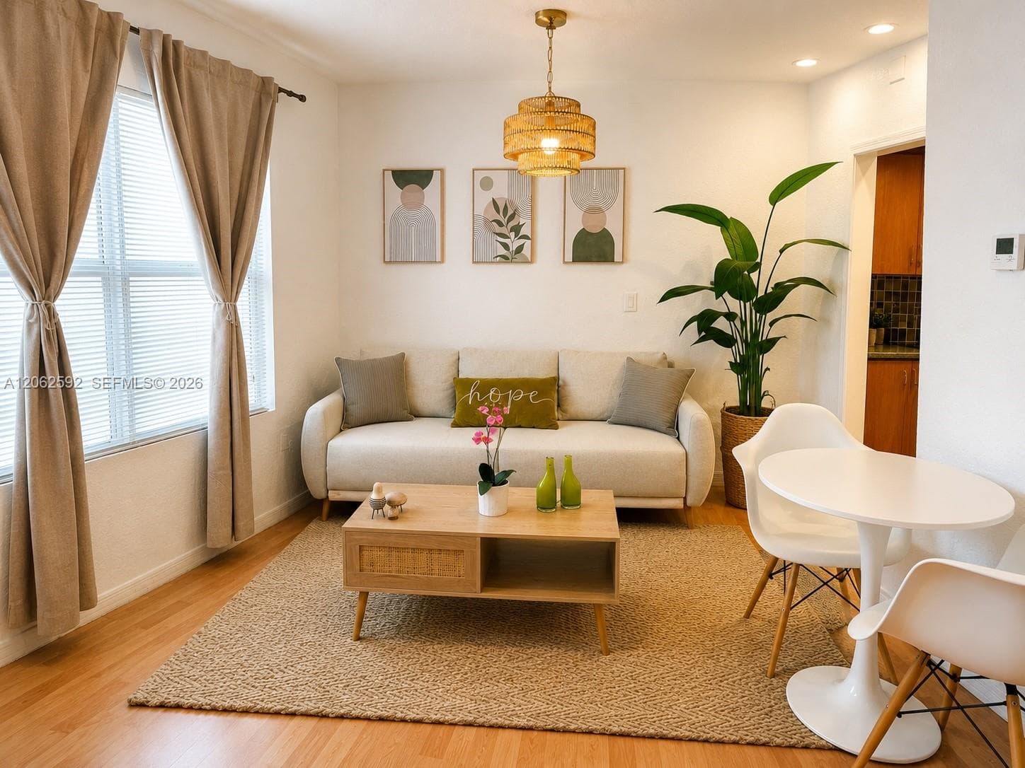 7326 Collins Ave # 207, Miami Beach FL 33141