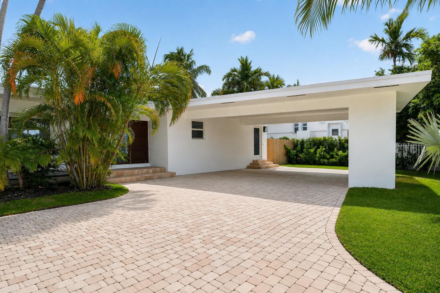 631 N Mashta Drive, Key Biscayne FL 33149 photo 3