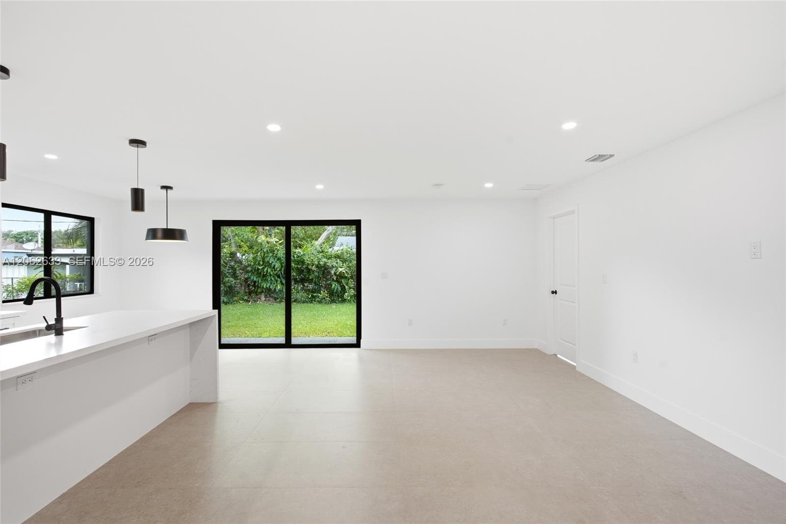 6421 SW 59th Ave, South Miami FL 33143 photo 4