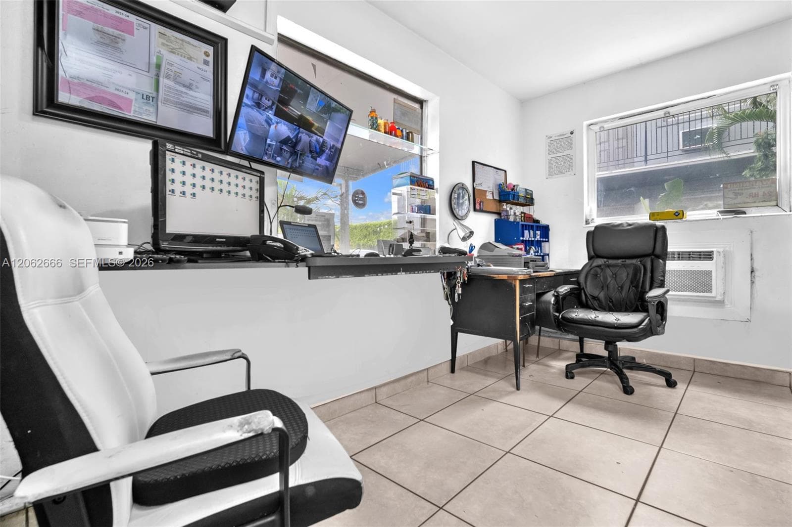 8 E 13th St, Hialeah FL 33010 photo 2