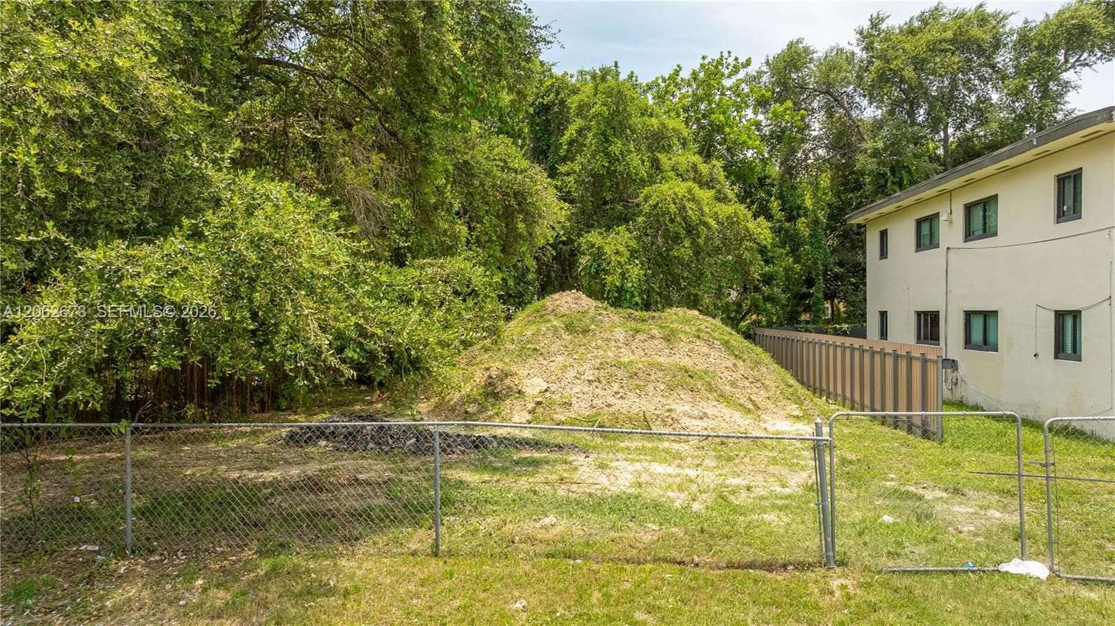 28 NW 76th St, Miami FL 33150 photo 4