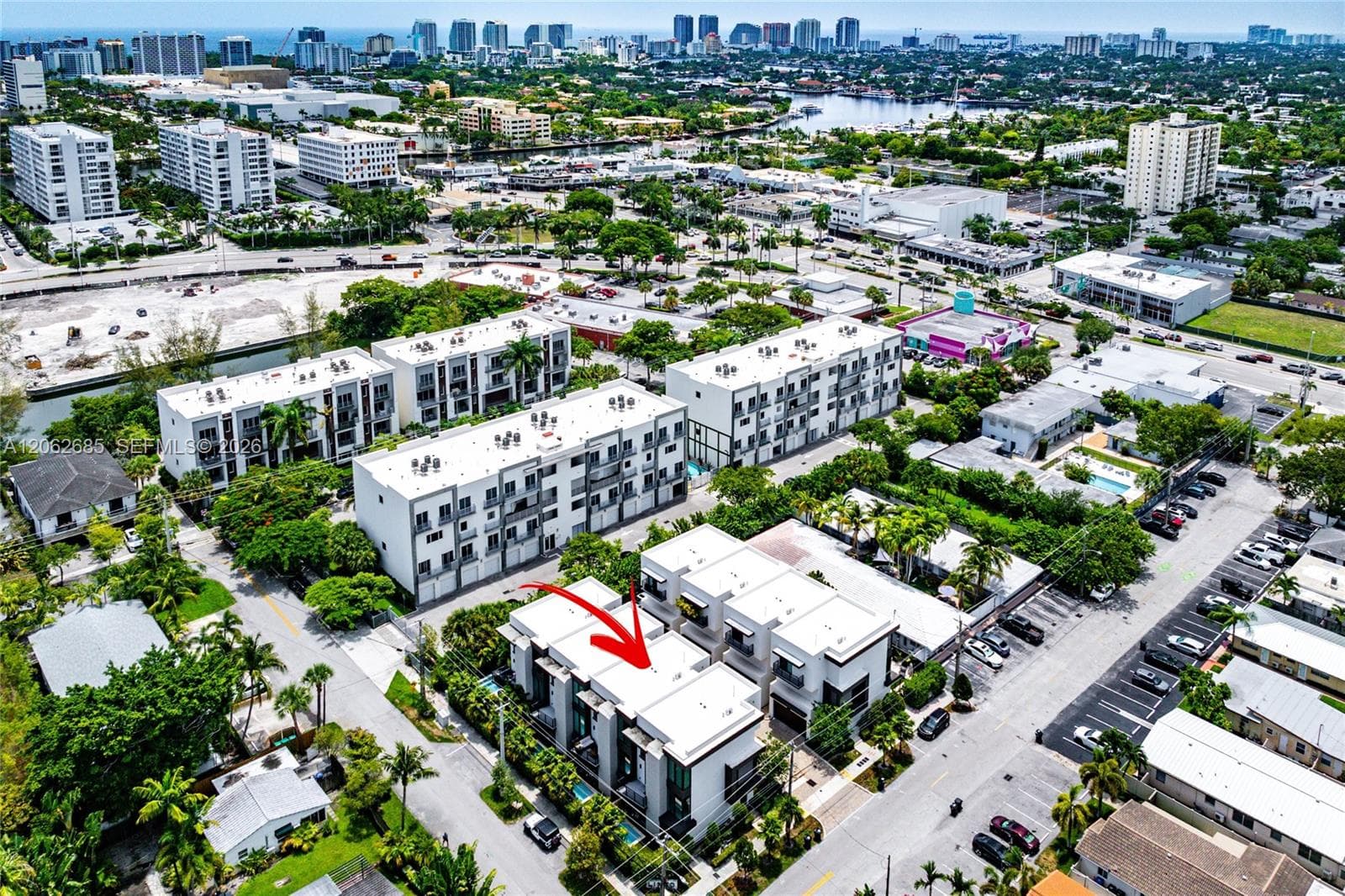1054 N Victoria Park Rd, Fort Lauderdale FL 33304 photo 5